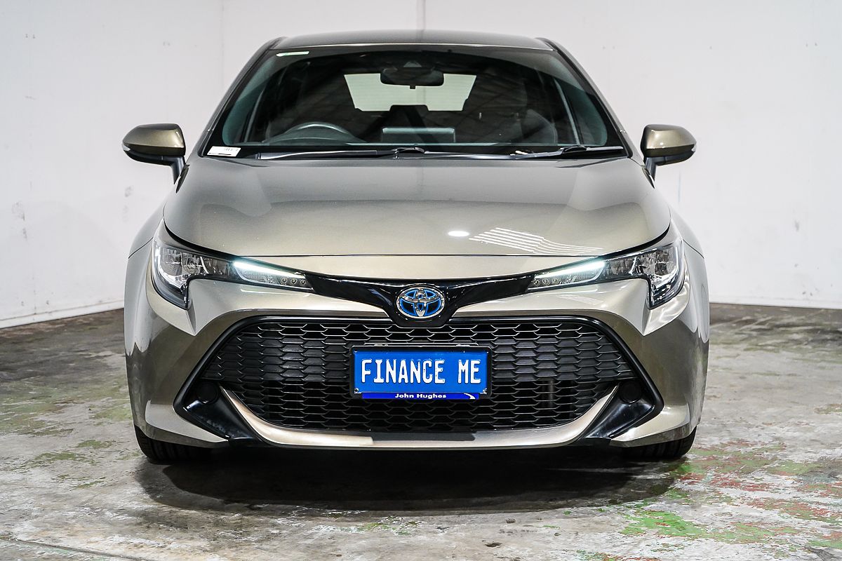 2018 Toyota Corolla SX Hybrid ZWE211R