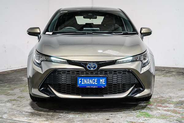2018 Toyota Corolla SX Hybrid ZWE211R