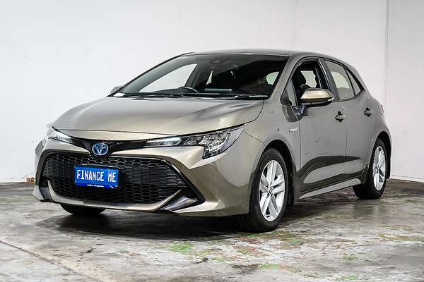 2018 Toyota Corolla SX Hybrid ZWE211R