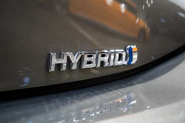 2018 Toyota Corolla SX Hybrid ZWE211R