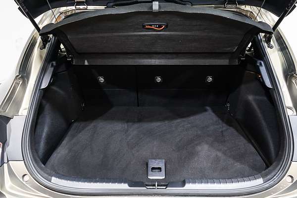 2018 Toyota Corolla SX Hybrid ZWE211R