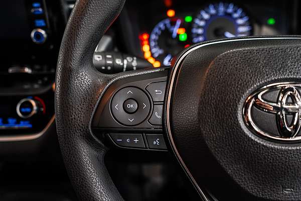 2018 Toyota Corolla SX Hybrid ZWE211R
