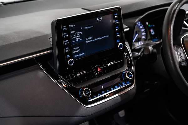 2018 Toyota Corolla SX Hybrid ZWE211R