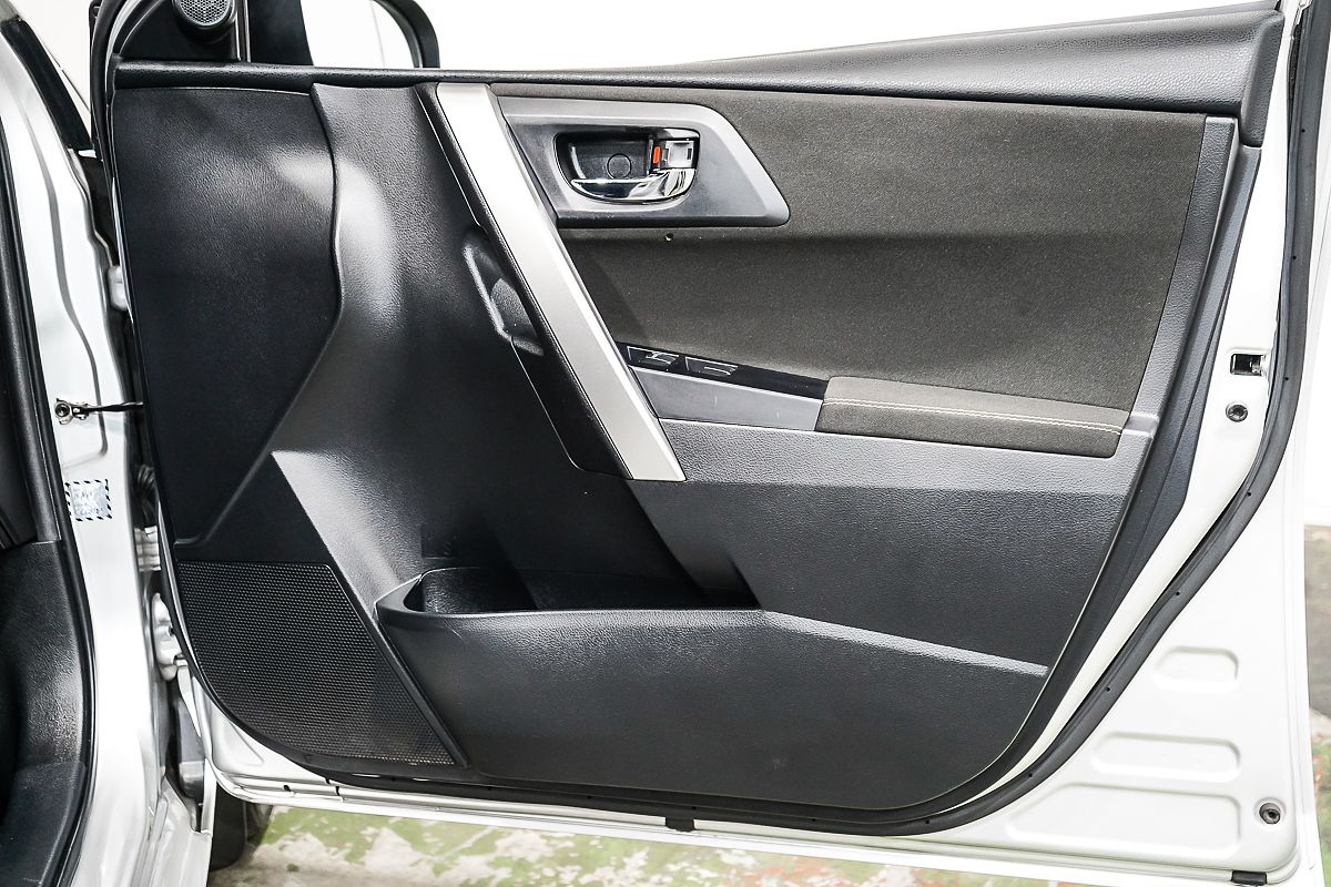 2013 Toyota Corolla Ascent ZRE182R