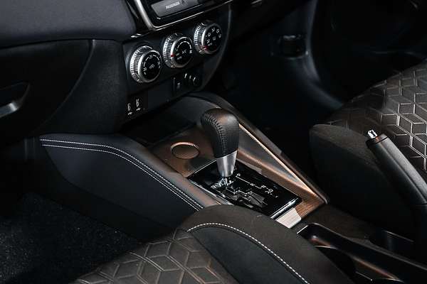 2024 Mitsubishi ASX LS XD