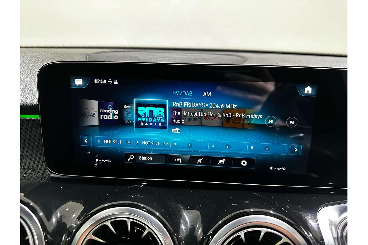 2021 Mercedes-Benz GLB-Class GLB200 X247
