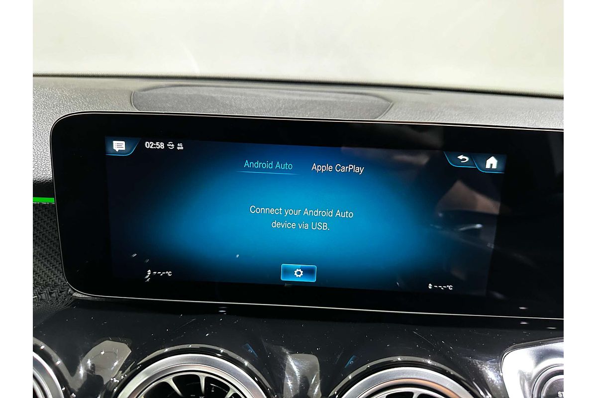2021 Mercedes-Benz GLB-Class GLB200 X247