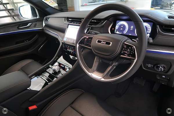 2023 Jeep Grand Cherokee Overland WL