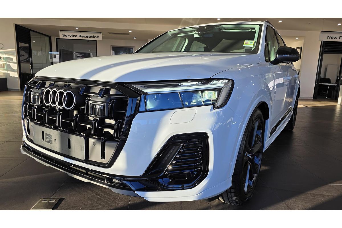 2025 Audi Q7 45 TDI 4M