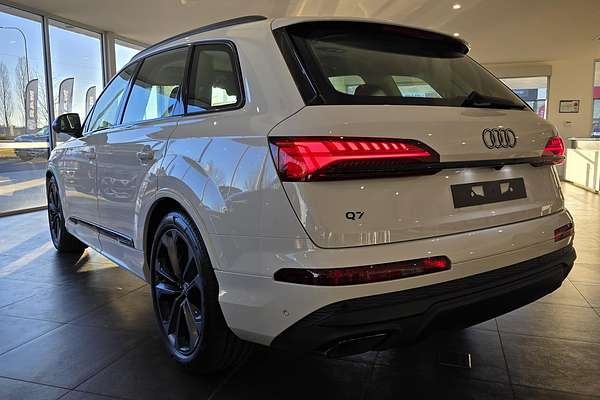 2025 Audi Q7 45 TDI 4M