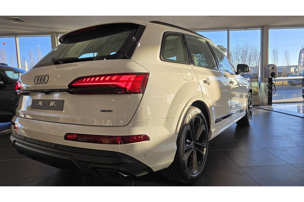 2025 Audi Q7 45 TDI 4M
