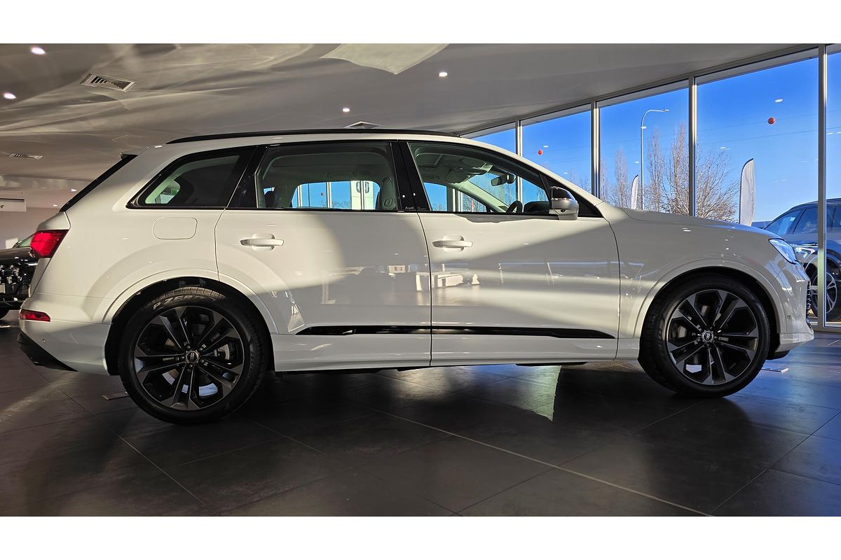 2025 Audi Q7 45 TDI 4M