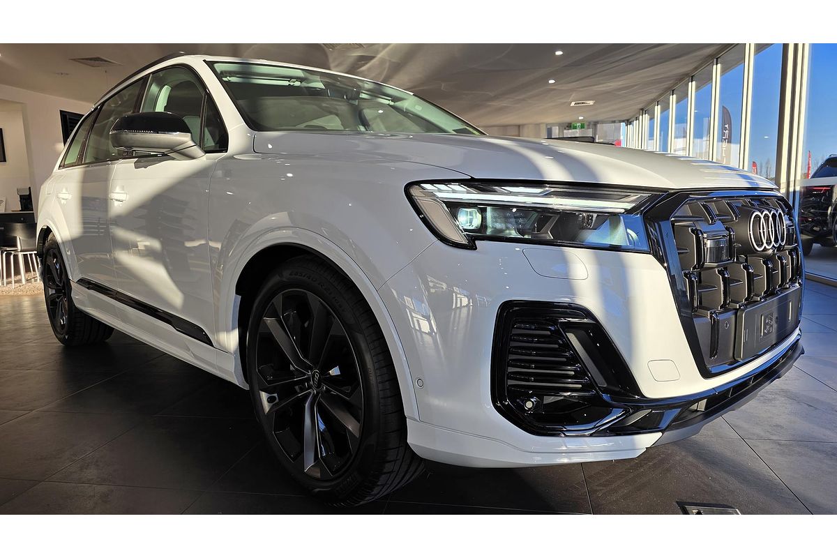 2025 Audi Q7 45 TDI 4M