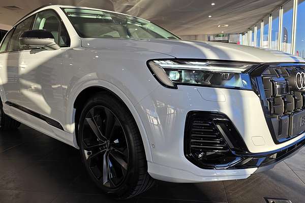 2025 Audi Q7 45 TDI 4M
