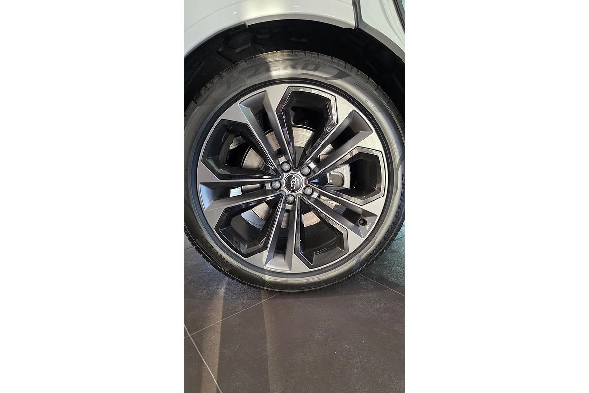 2025 Audi Q7 45 TDI 4M