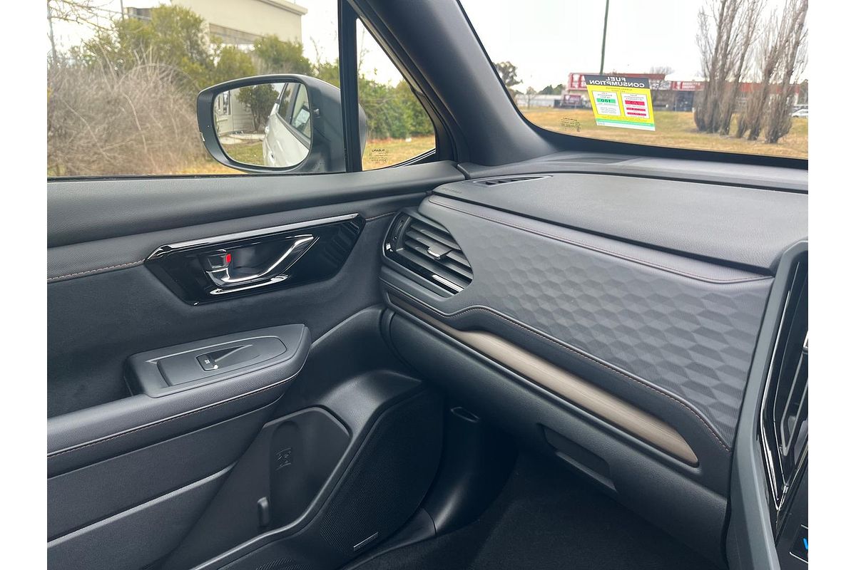 2025 Subaru Forester Touring S6