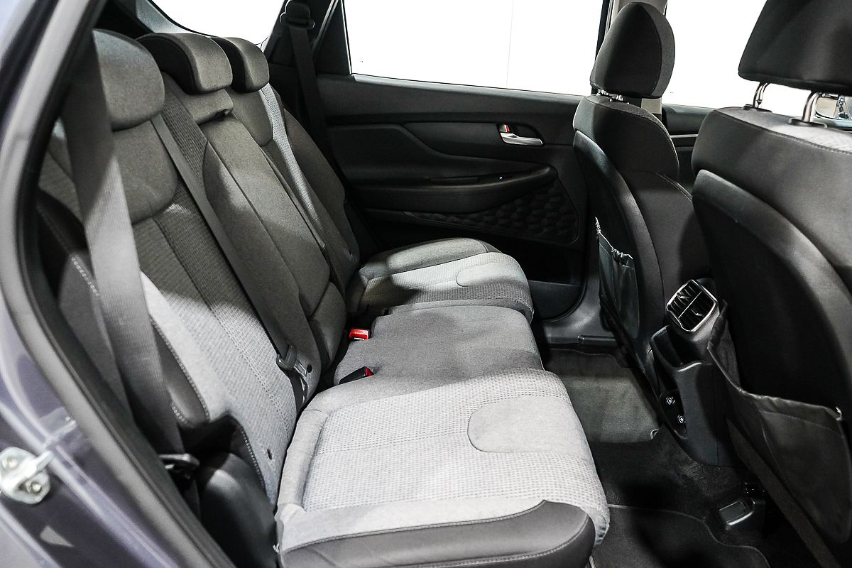 2021 Hyundai Santa Fe Active TM.V4