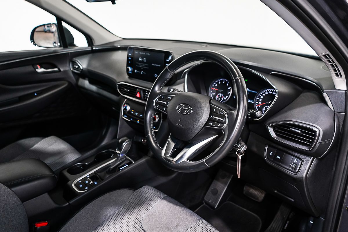 2021 Hyundai Santa Fe Active TM.V4
