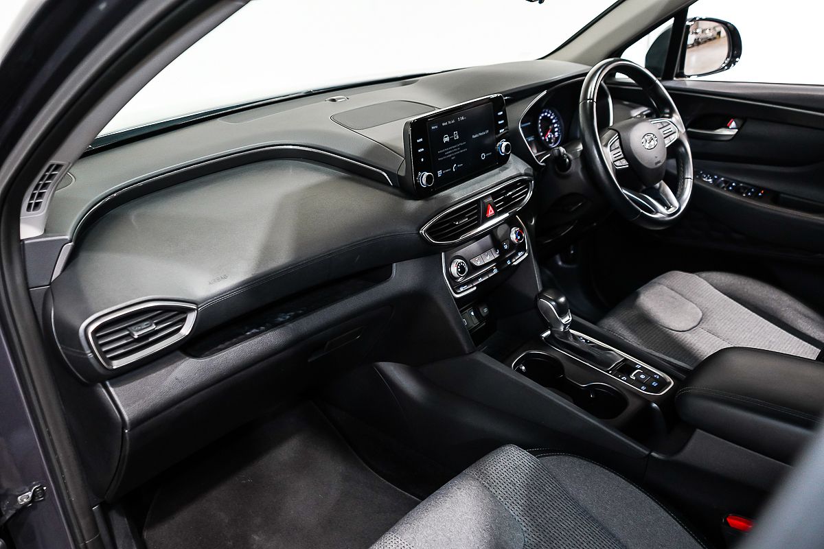 2021 Hyundai Santa Fe Active TM.V4