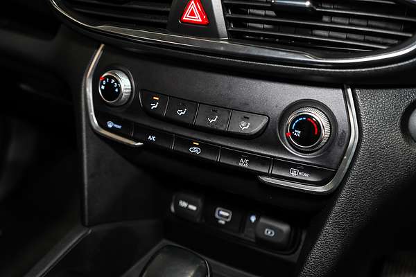 2021 Hyundai Santa Fe Active TM.V4