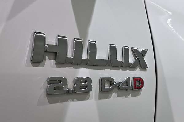 2024 Toyota Hilux Hilux 4x4 SR 2.8L T Diesel Automatic Double Cab GUN126R 4X4