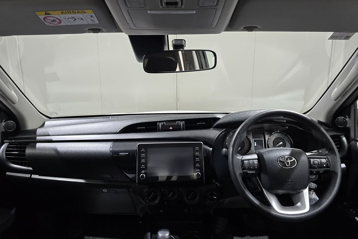 2024 Toyota Hilux Hilux 4x4 SR 2.8L T Diesel Automatic Double Cab GUN126R 4X4