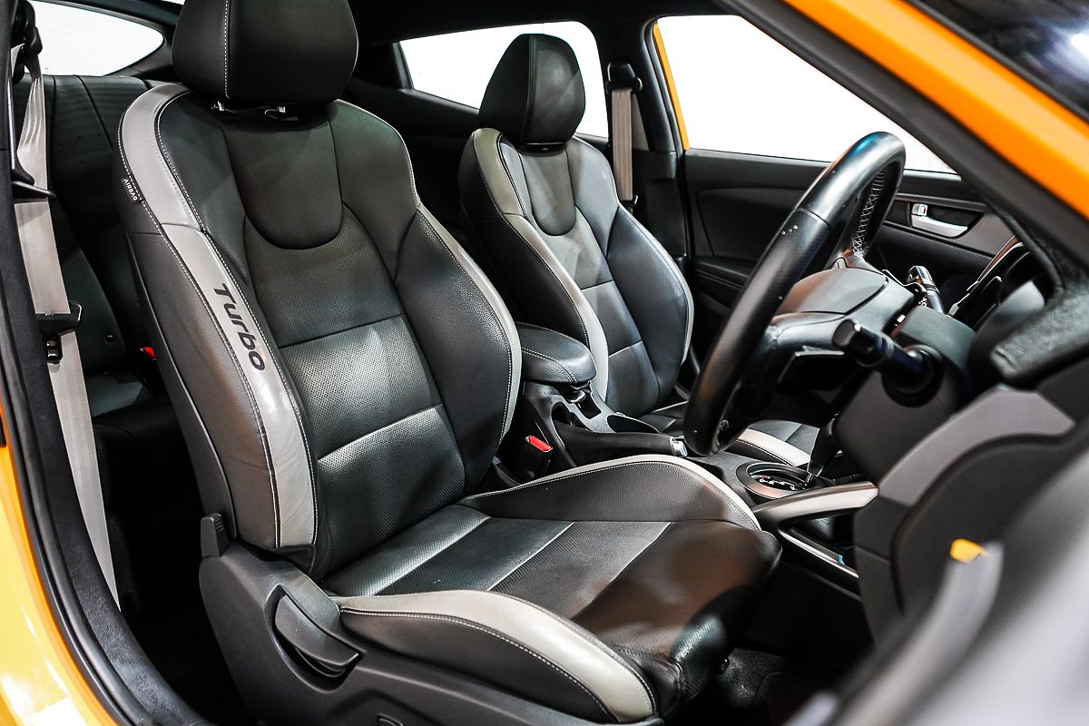 2017 Hyundai Veloster SR Turbo FS5 Series II