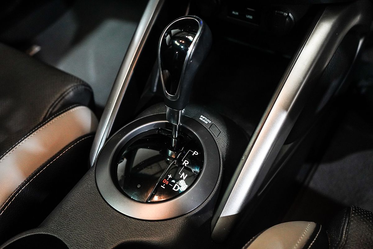 2017 Hyundai Veloster SR Turbo FS5 Series II