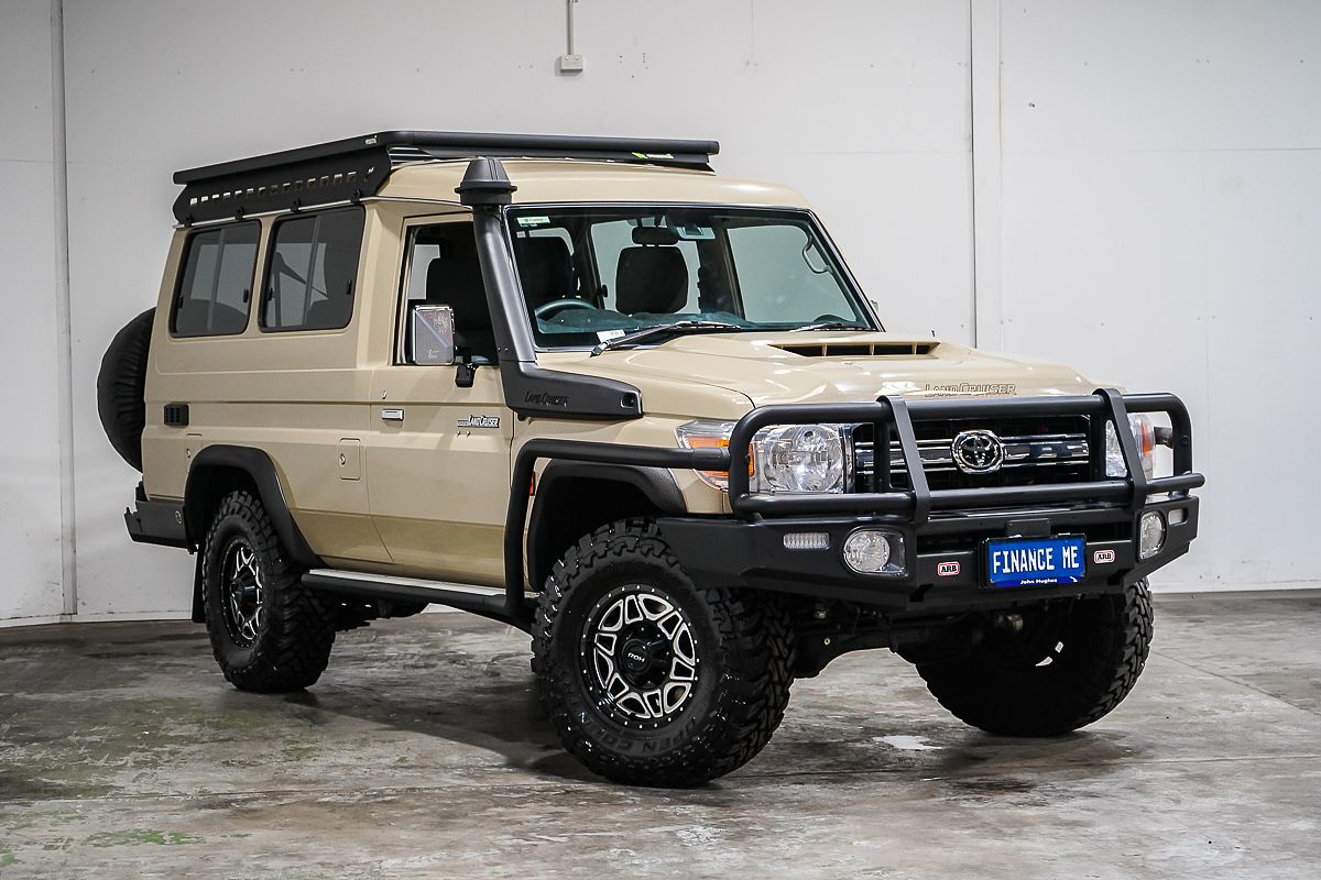 2023 Toyota Landcruiser GXL Troopcarrier VDJ78R