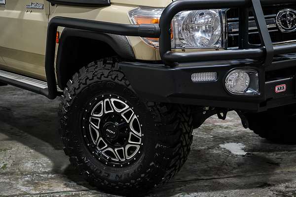 2023 Toyota Landcruiser GXL Troopcarrier VDJ78R