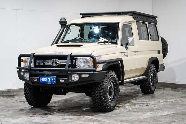 2023 Toyota Landcruiser GXL Troopcarrier VDJ78R