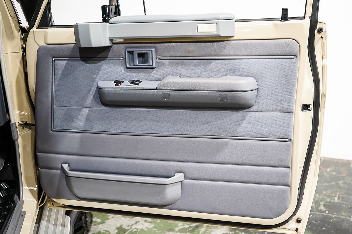 2023 Toyota Landcruiser GXL Troopcarrier VDJ78R