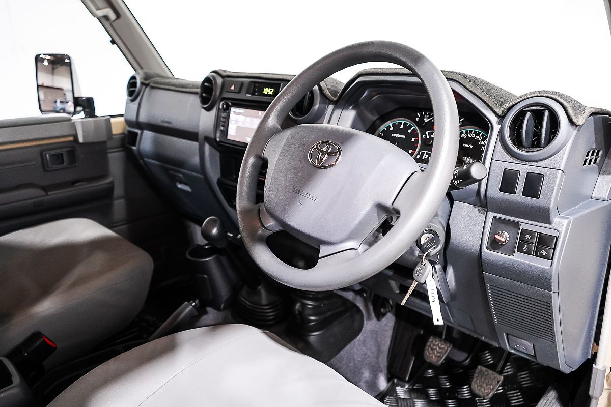 2023 Toyota Landcruiser GXL Troopcarrier VDJ78R