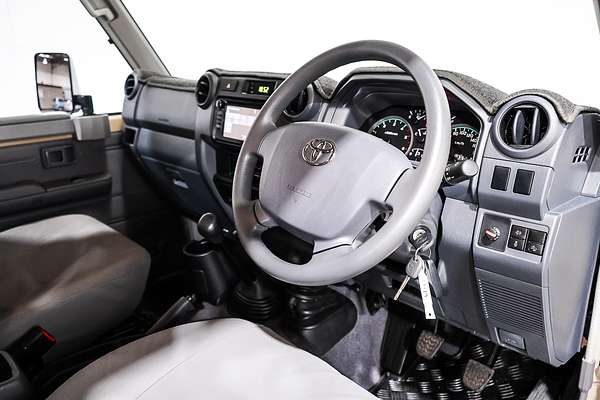 2023 Toyota Landcruiser GXL Troopcarrier VDJ78R