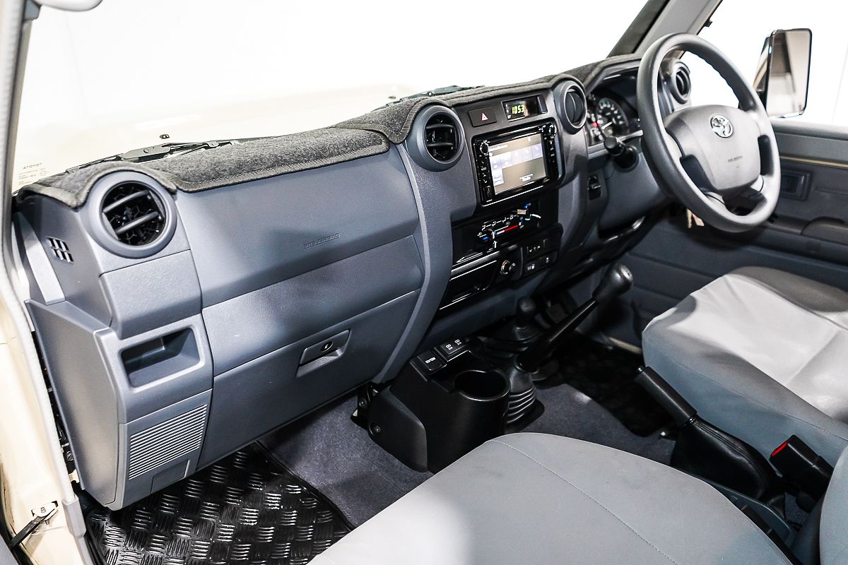 2023 Toyota Landcruiser GXL Troopcarrier VDJ78R