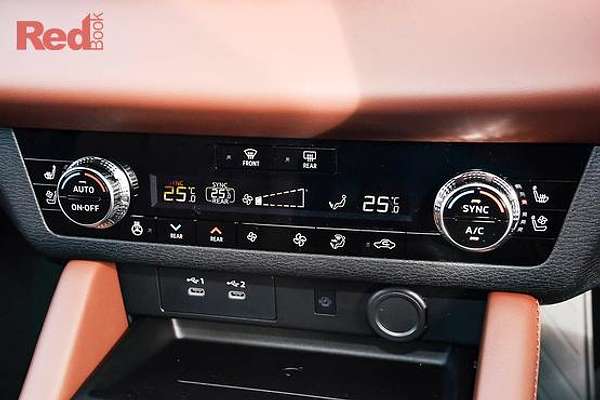 2025 Mitsubishi Outlander Exceed Tourer ZM