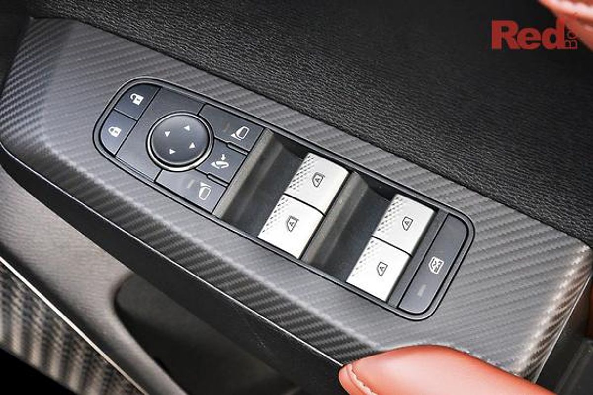 2025 Mitsubishi Outlander Exceed Tourer ZM