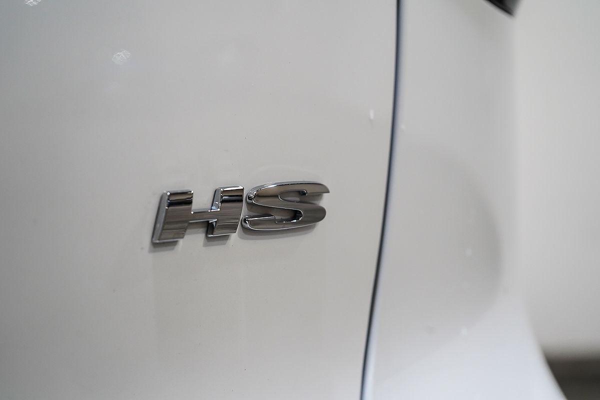 2021 MG HS Core SAS23
