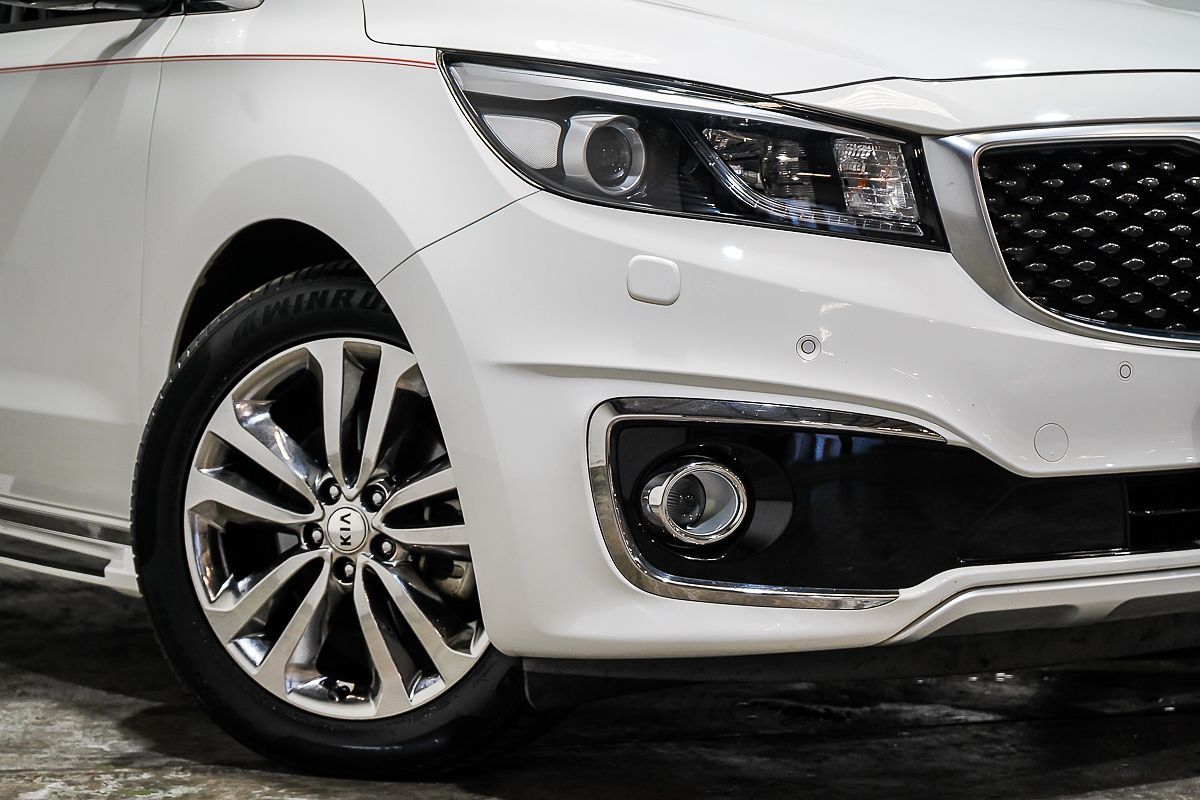 2016 Kia Carnival Platinum YP
