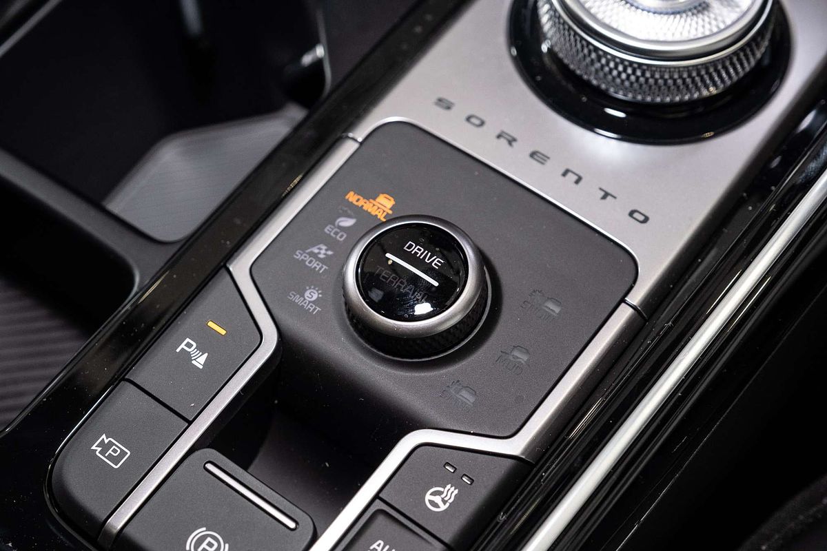 2025 Kia Sorento GT-Line MQ4 PE