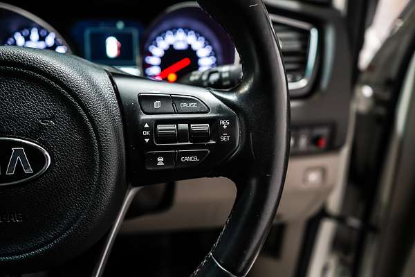 2016 Kia Carnival Platinum YP