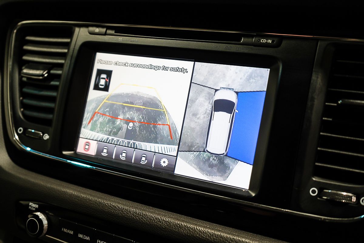 2016 Kia Carnival Platinum YP