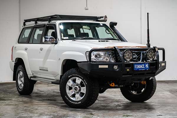 2015 Nissan Patrol ST Y61
