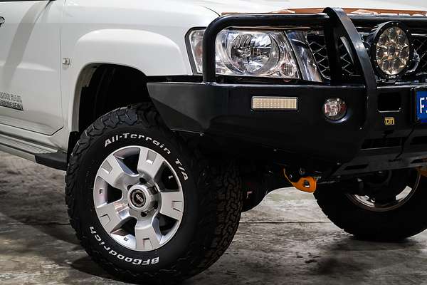 2015 Nissan Patrol ST Y61