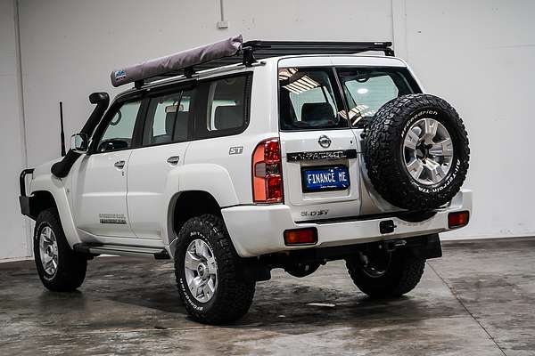 2015 Nissan Patrol ST Y61
