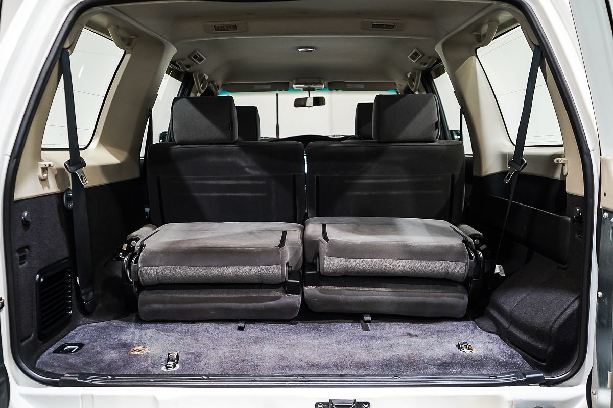 2015 Nissan Patrol ST Y61