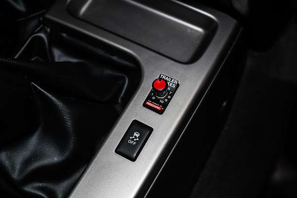 2015 Nissan Patrol ST Y61