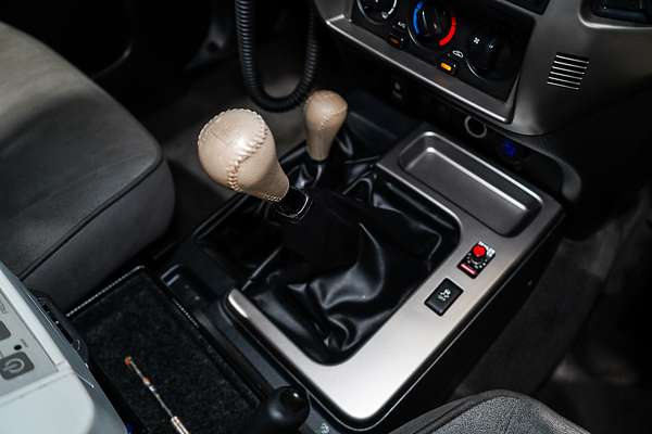 2015 Nissan Patrol ST Y61