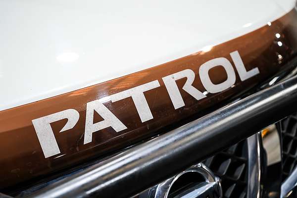 2015 Nissan Patrol ST Y61