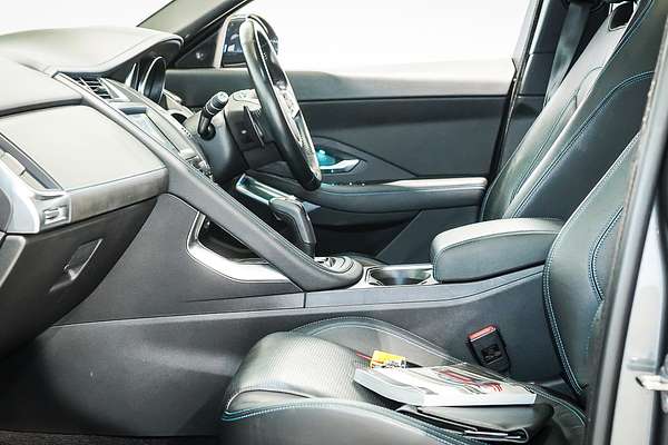 2019 Jaguar E-PACE P200 R-Dynamic S X540